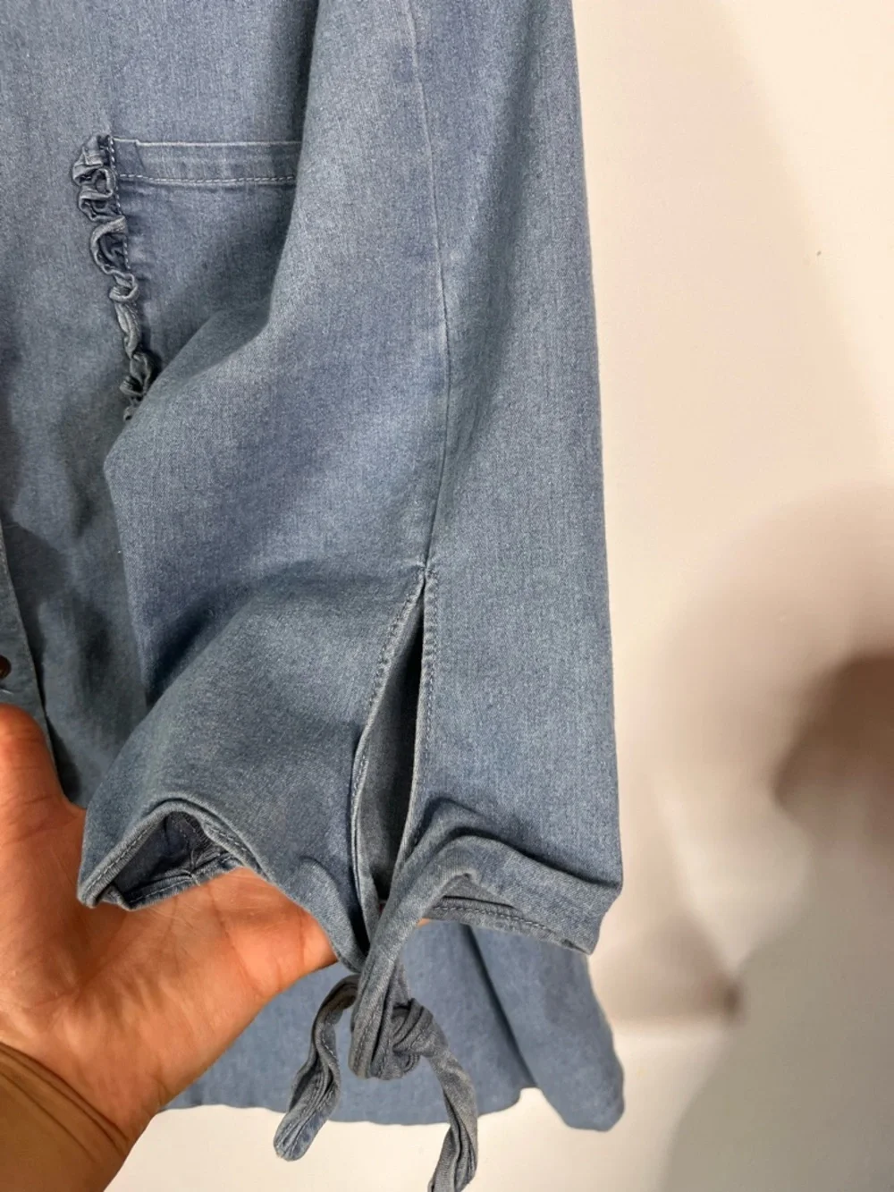 Lost Ink Women’s Twee Button-Down Shirt with Ruffle Pockets